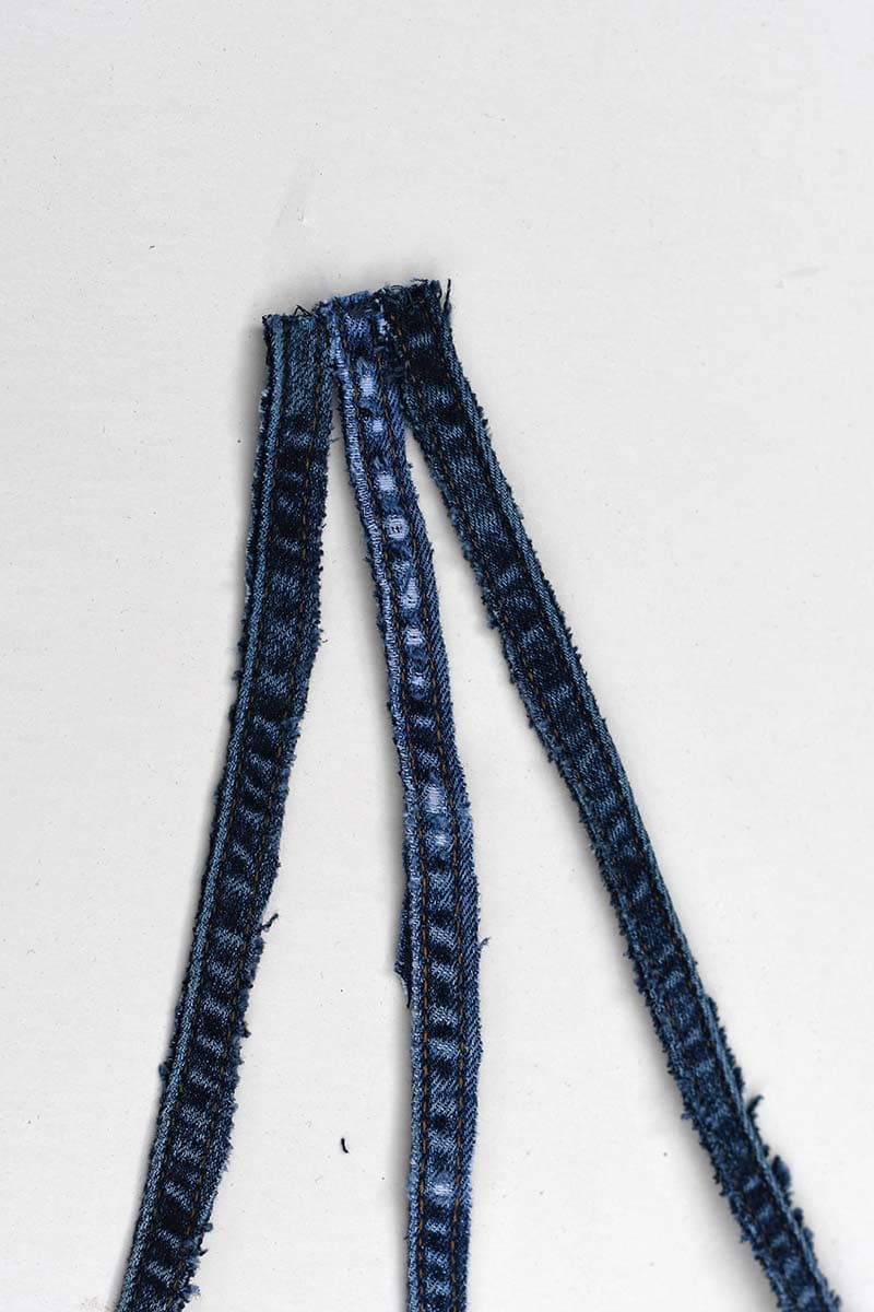 plaiting denim seams