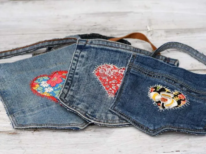 Applique heart denim pockets