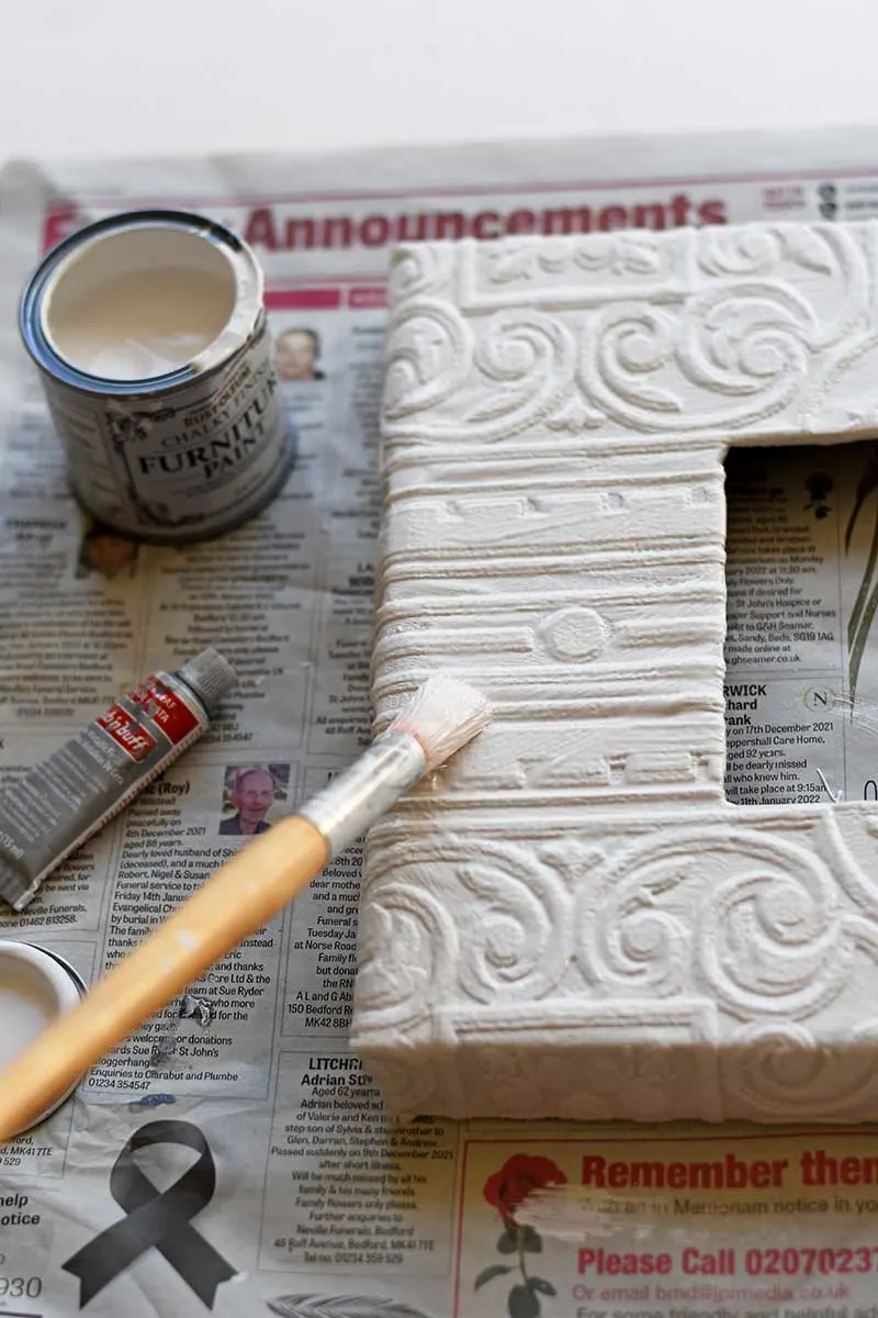 Painting the front of the picture frame