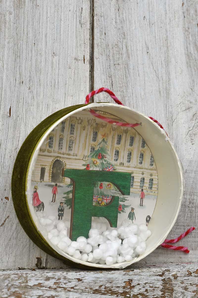 E personalized Christmas ornament snowglobe