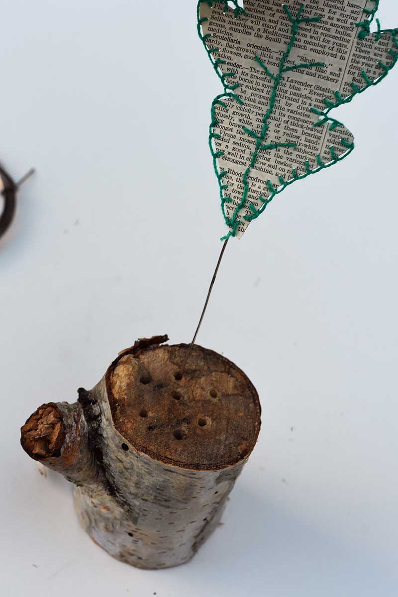 sticking paper leaf embroidery in stump