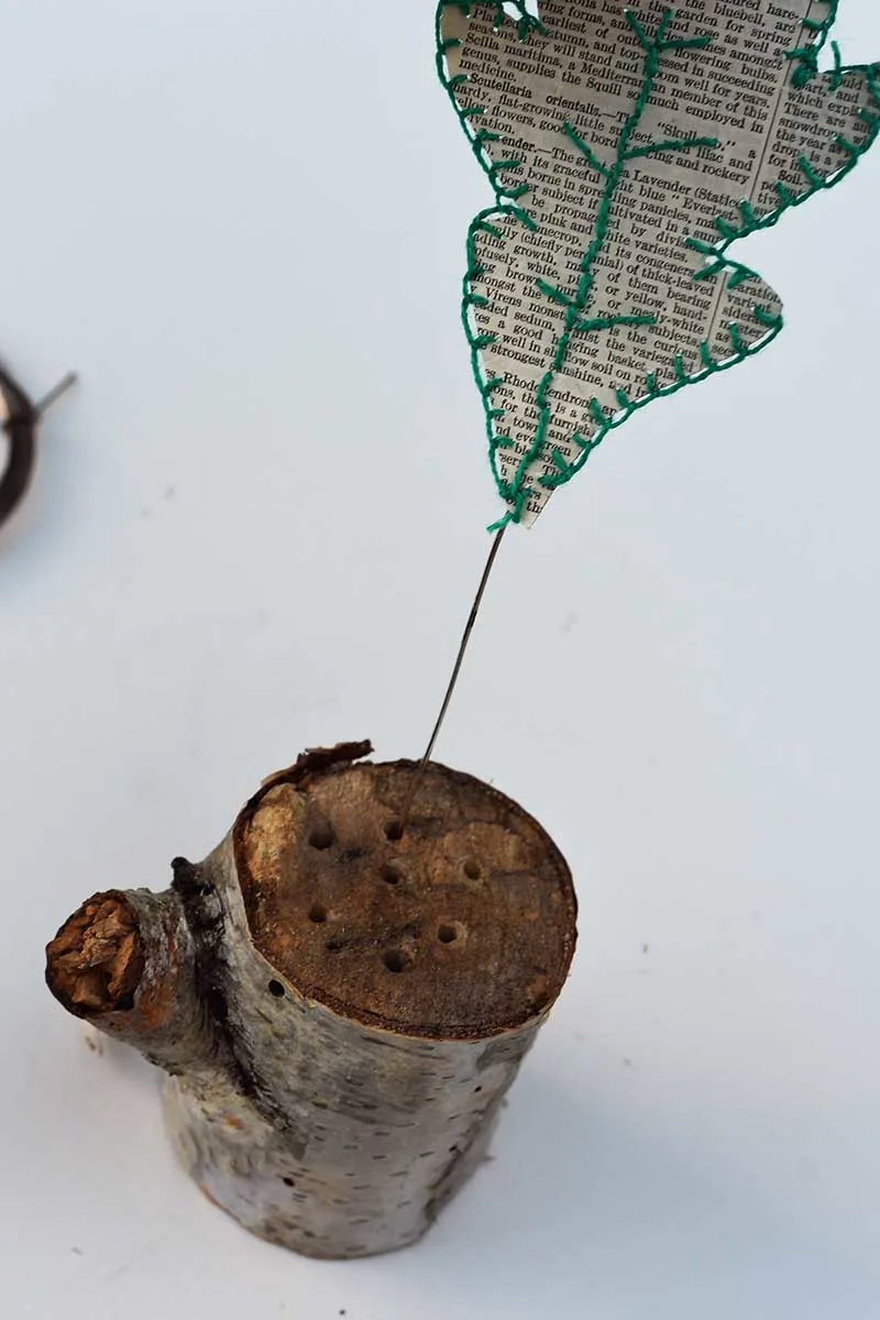 sticking paper leaf embroidery in stump