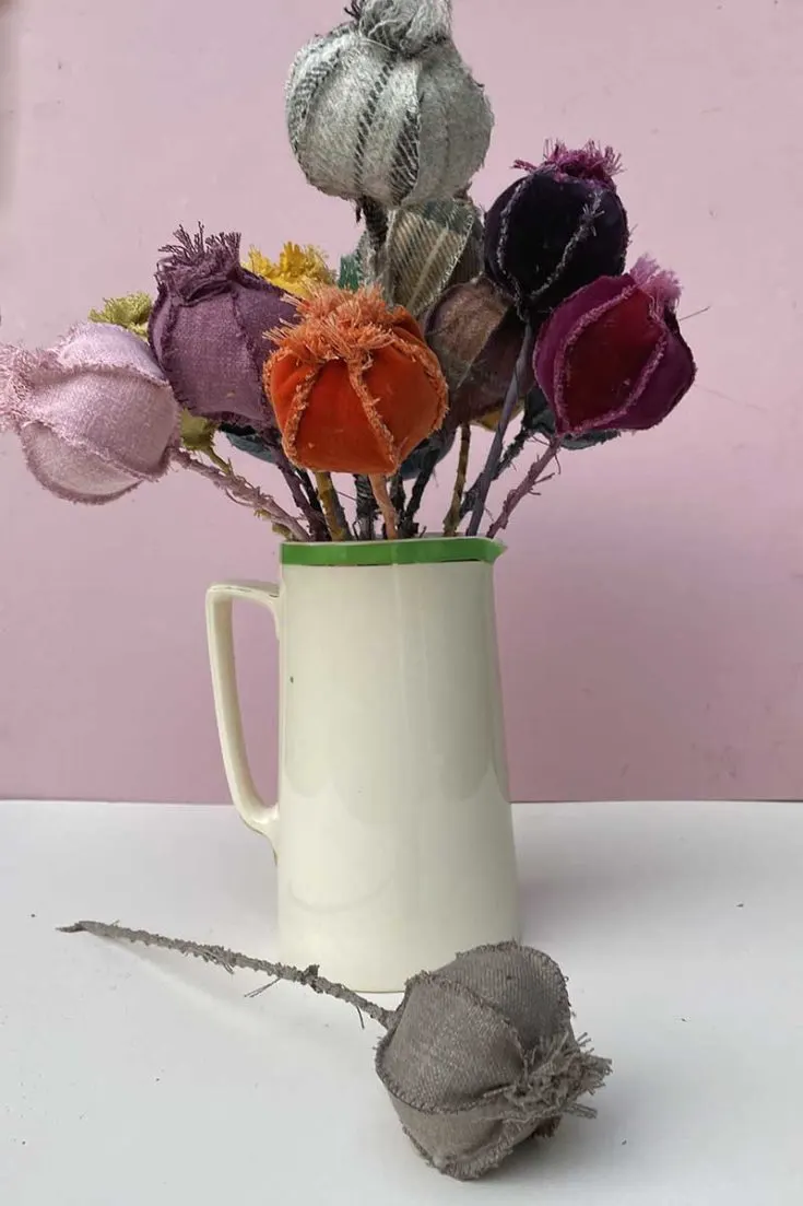 fabric flower seed heads from free pattern