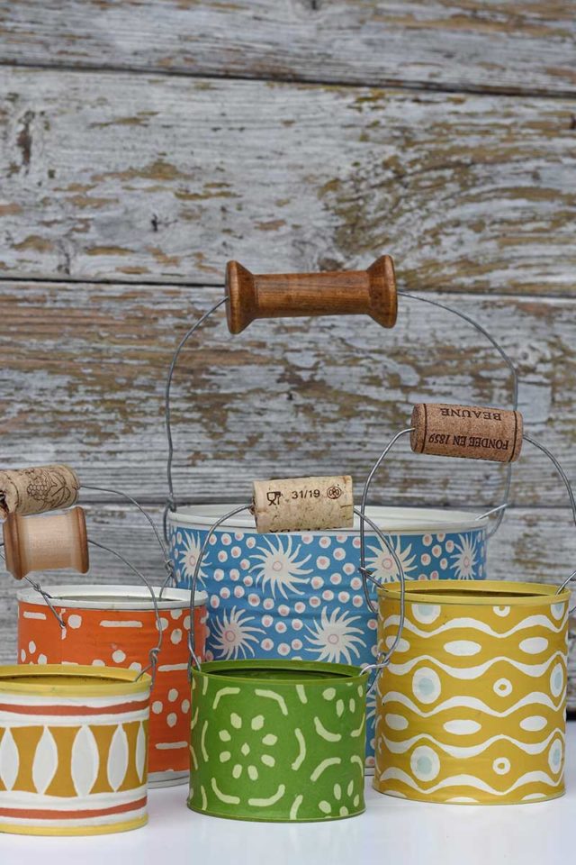 How To Make Cute Upcycled Easter Baskets From Tin Cans Pillar Box Blue