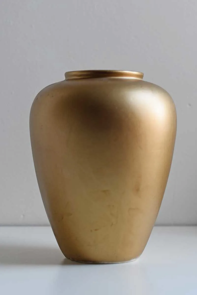 Vase before