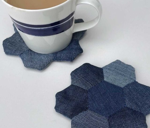 DIY denim mug rug