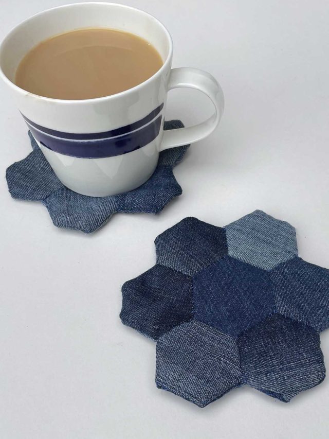 Free Mug Rug Pattern and DIY