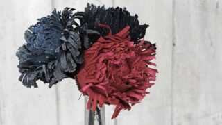 how to make Chrysanthemums out of fabric and paper.