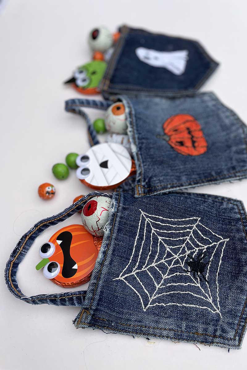 Embroidered jeans pockets halloween