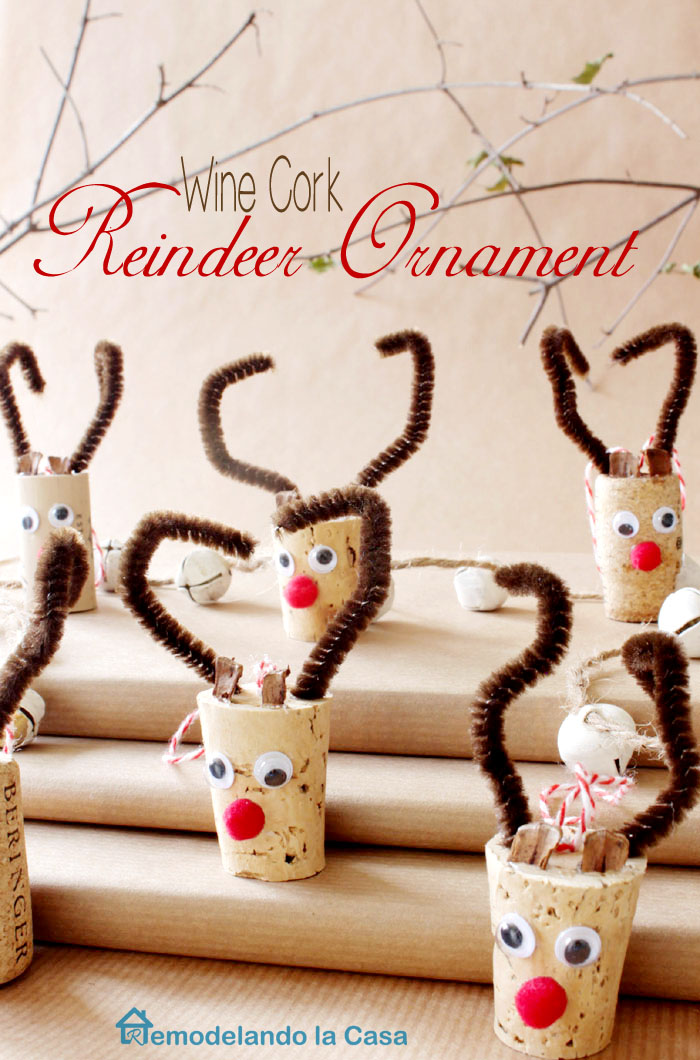 12 Cute DIY Wine Cork Christmas Crafts - Shelterness