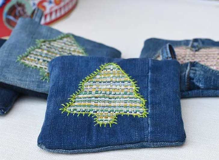 Denim pot holders for Christmas feature