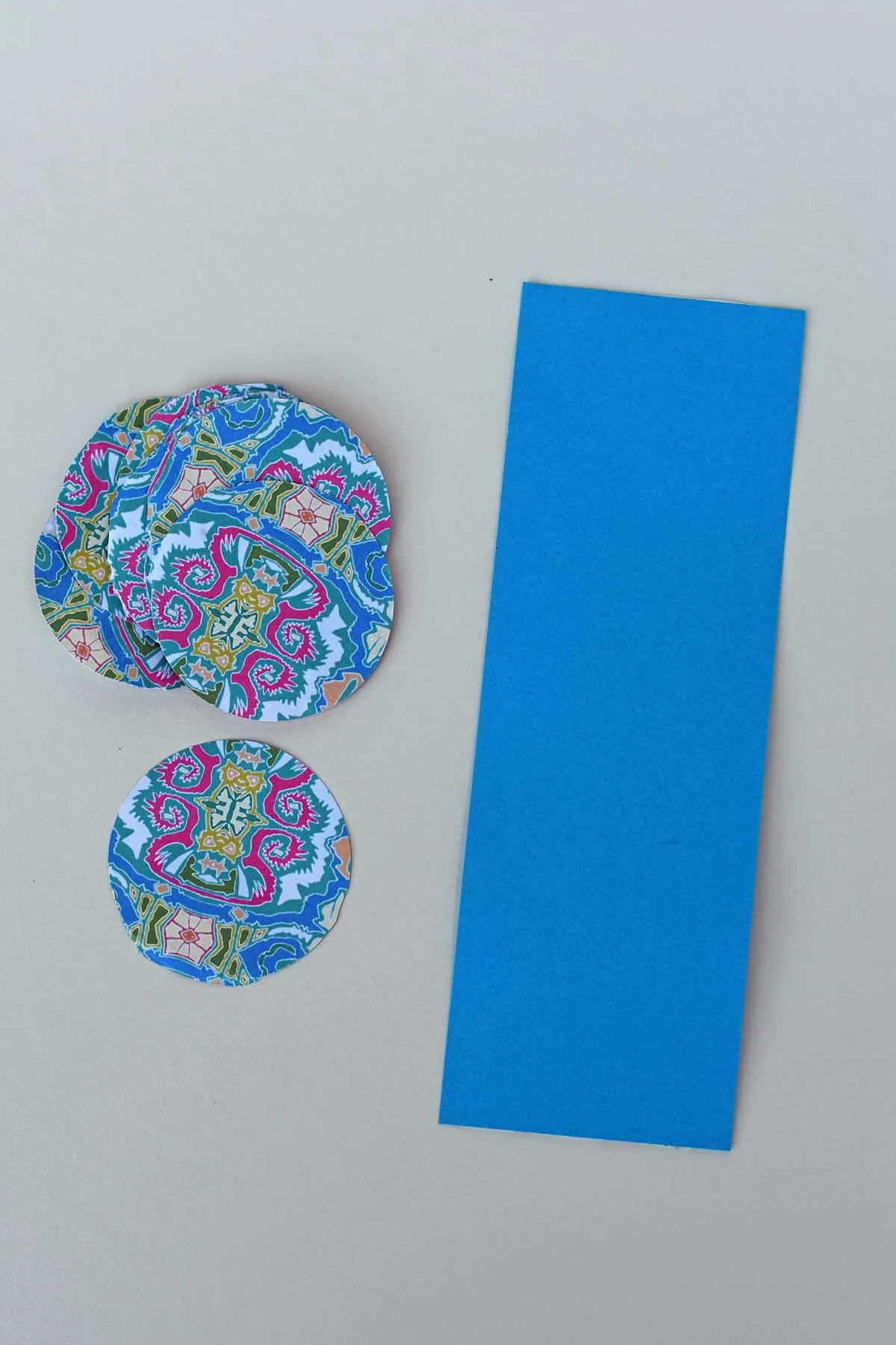 paper circles and cardstock base
