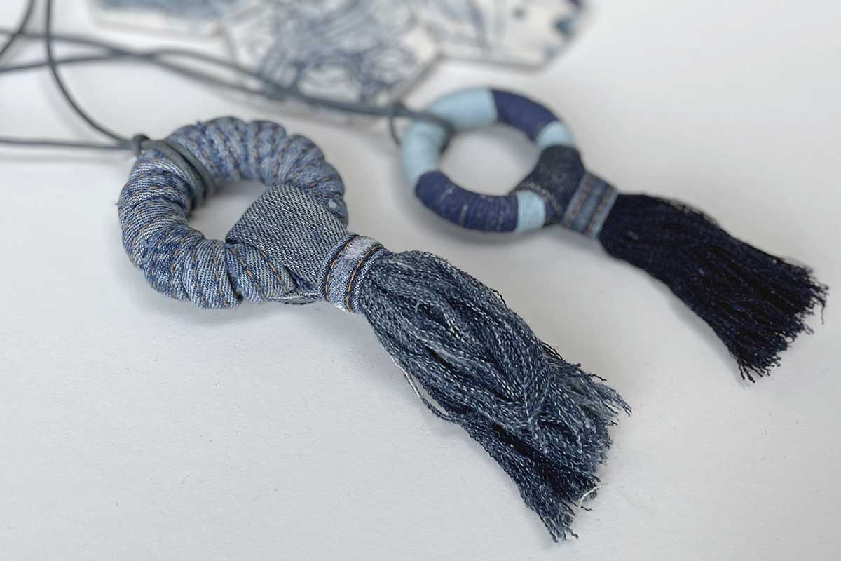 Boho DIY denim necklaces feature