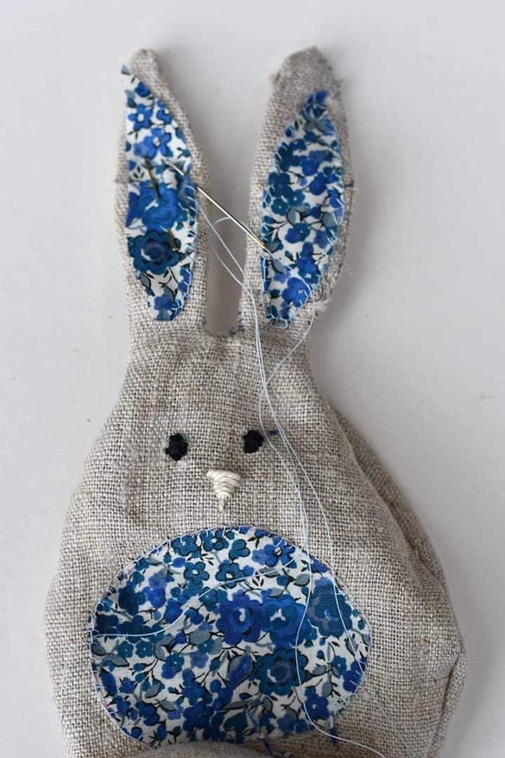 Easy Fabric Bunnies – A Cute Easter & Spring Sewing Project - Pillar ...