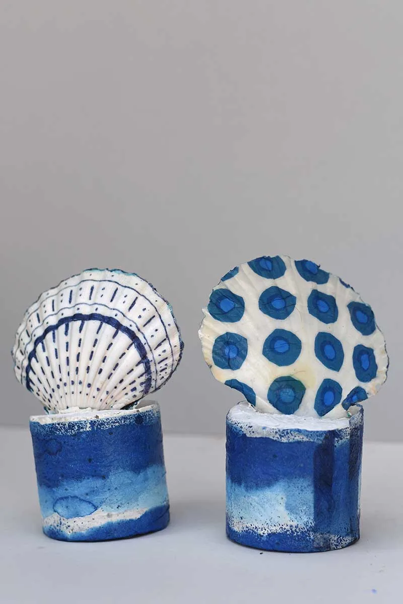 Finished scalloped bookends decoupaged front and back of shell view