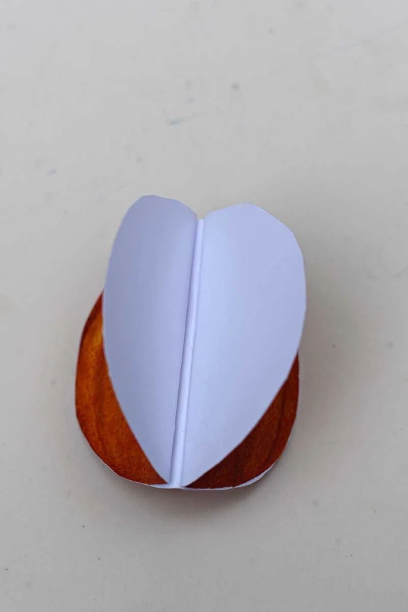 3 pieces flued orange paper ornament