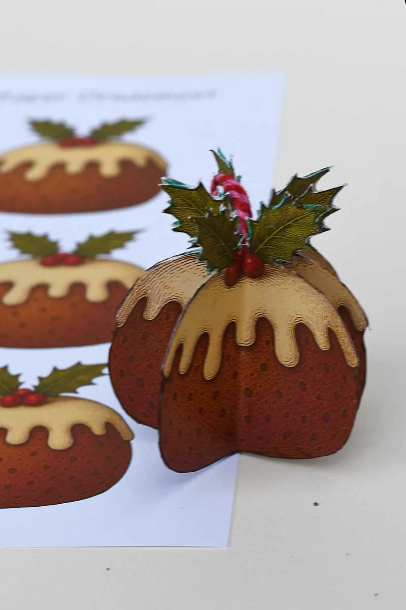 printable Christmas paper ornaments Christmas pudding.