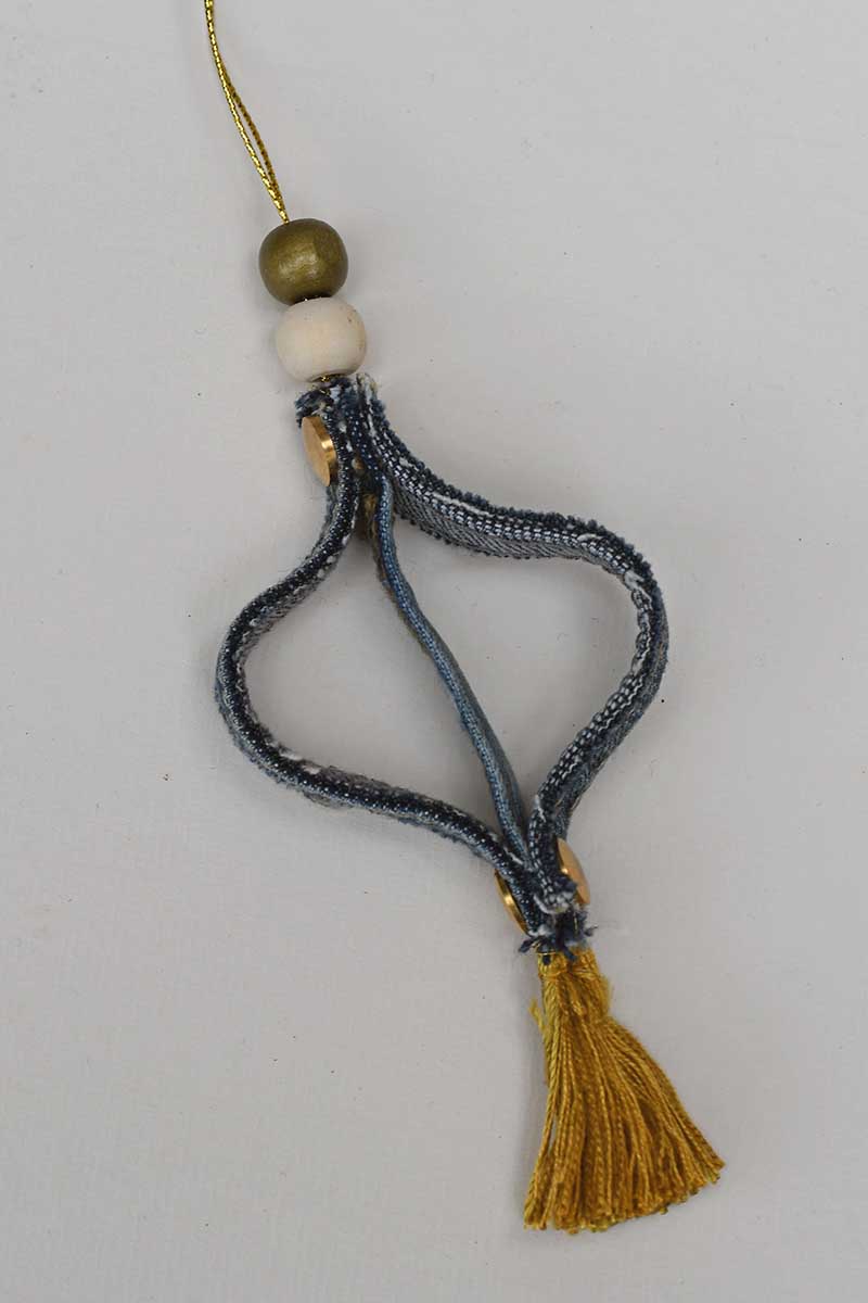 Finished denim seam ornament simple