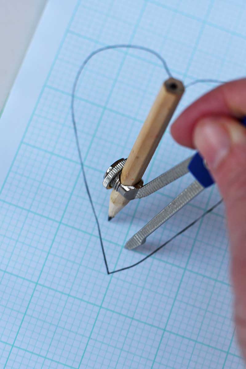 using compass for Sashiko wave pattern