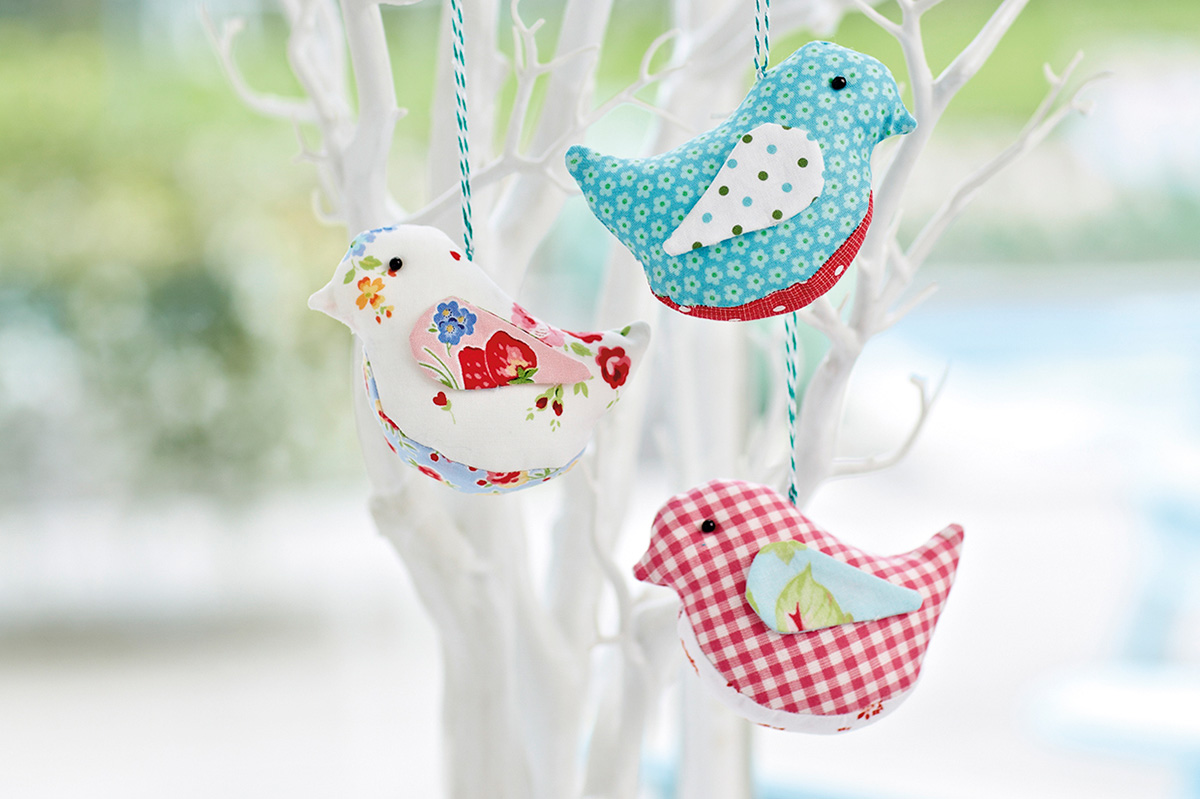 patchwork fabirc bird